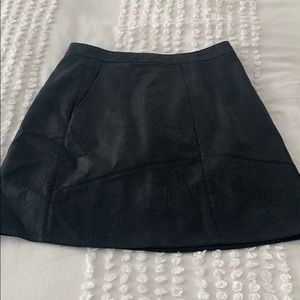 Faux leather mini skirt